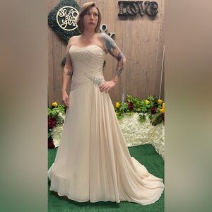 Serenity wedding dress
